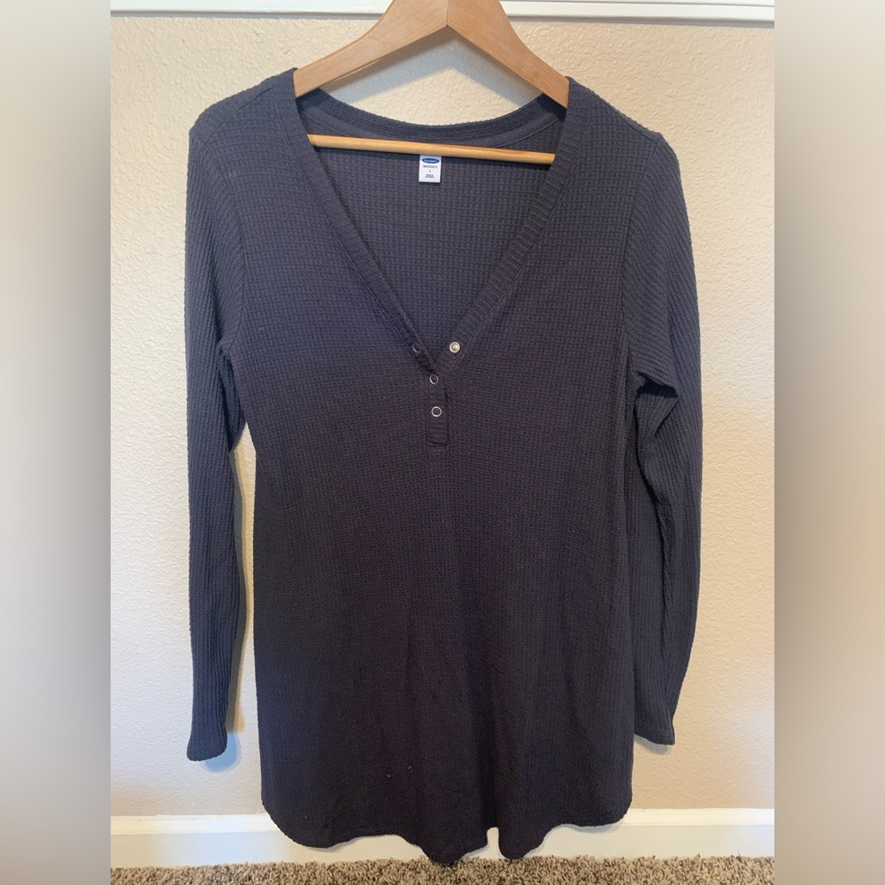 Dark grey long sleeve maternity top
